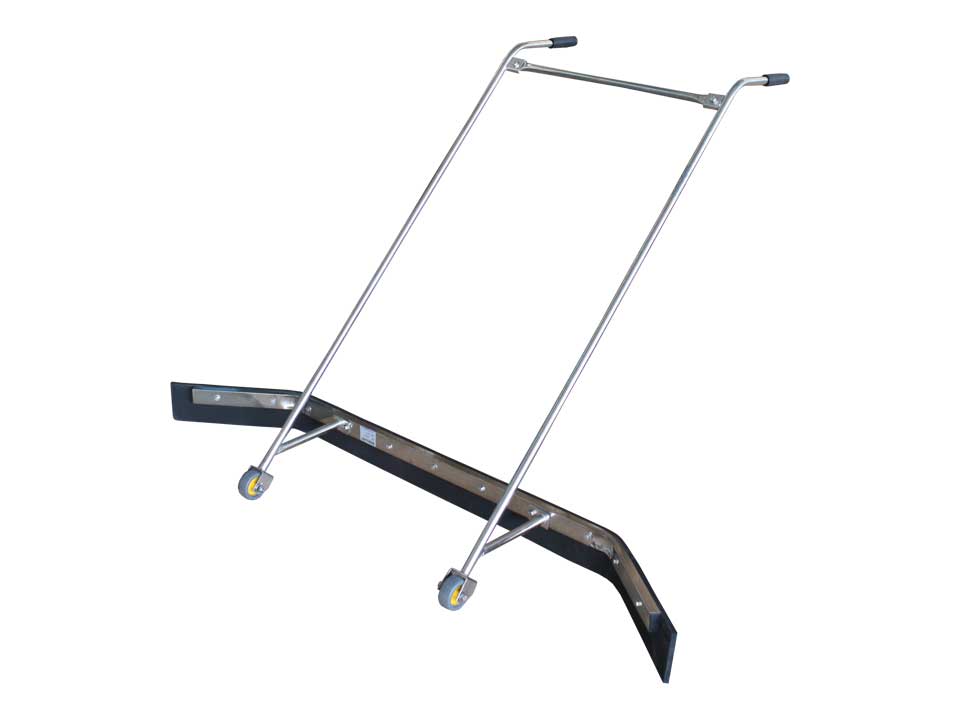 מגב רחב למגרש טניס עם גלגלים