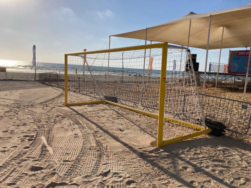 כדורגל חופים